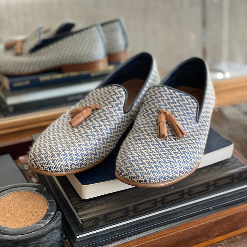 Mens 9 Woven Loafers